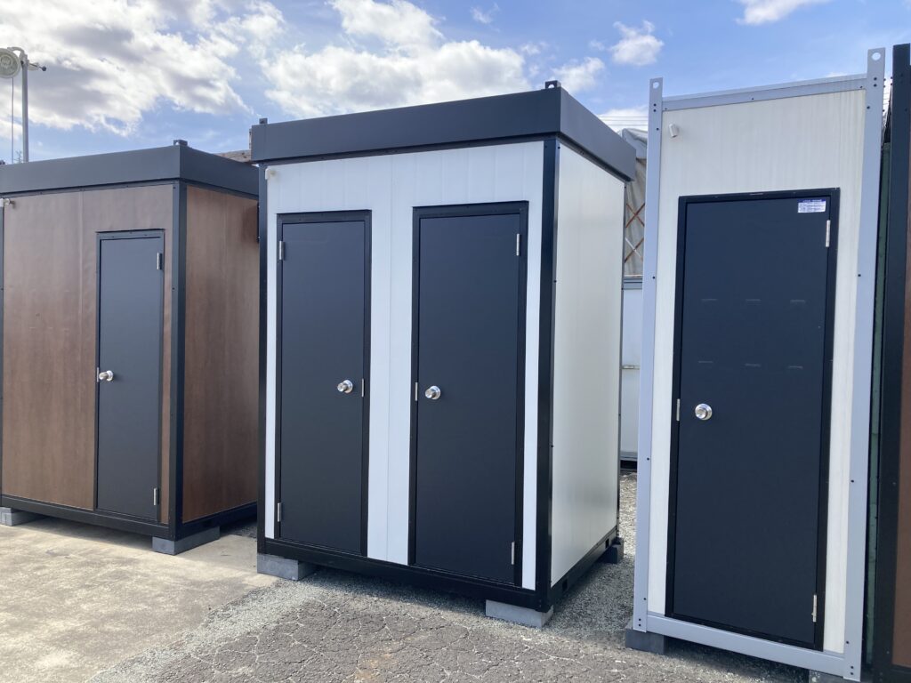 【即納】0.7坪水洗トイレユニット（洋式①・小用①） i1185